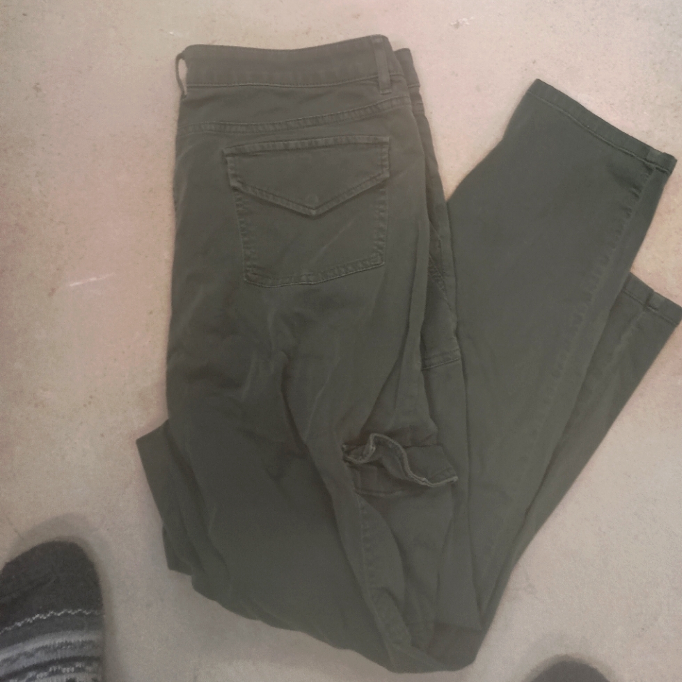 J. Jill J Jill Cargo Pants Olive Green Ladies Womens 16 Flattering Fit Stretch